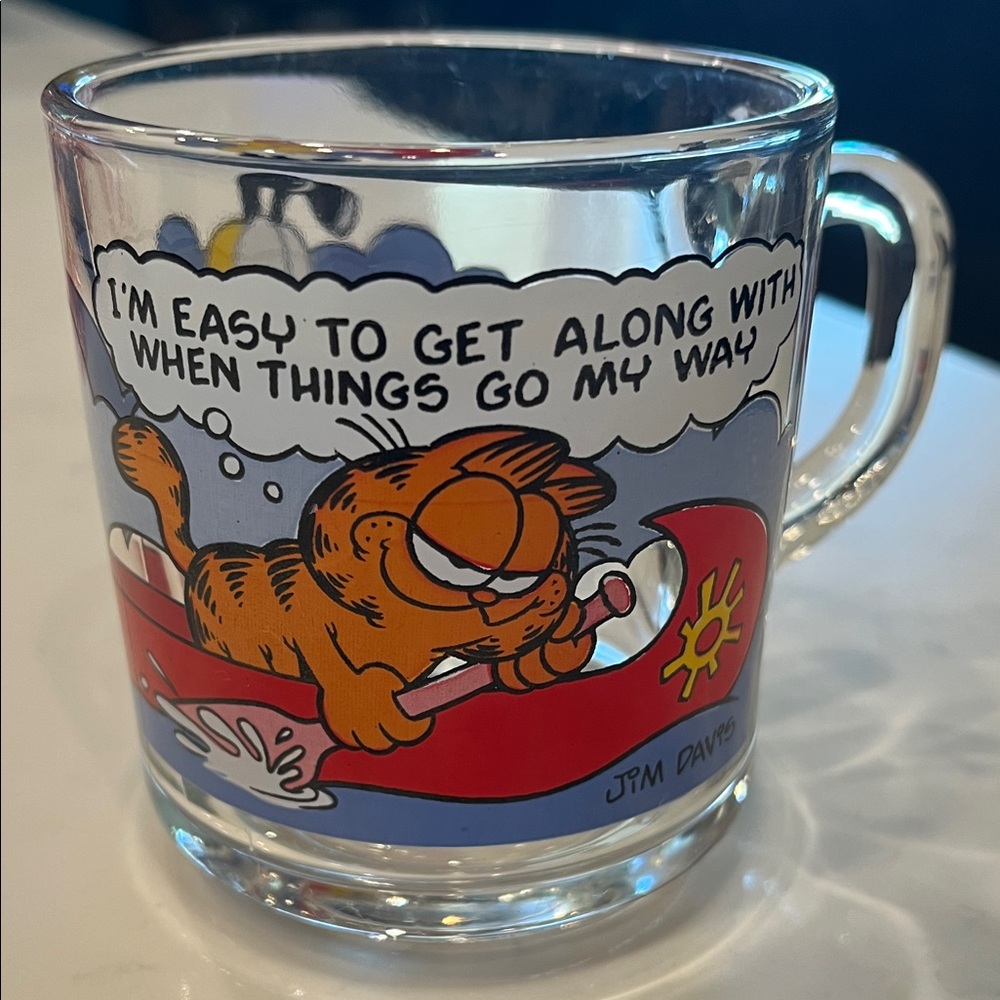 Vintage Garfield Glass Coffee Mug